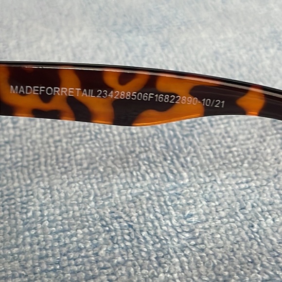 Kids sunglasses - Picture 3 of 3